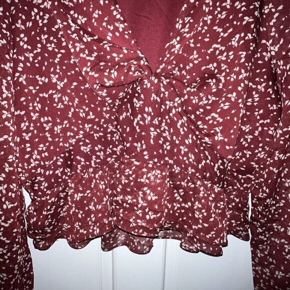 Lush Long Sleeve V-Neck Cropped Blouse - Brick Red Cream Floral Ruffled Size XXL - Picture 3 of 10